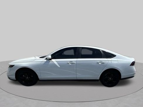 Used 2023 Honda Accord LX image 2