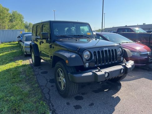 Used 2016 Jeep Wrangler Unlimited Sport w/ Quick Order Package 24S AWD/4WD image 3
