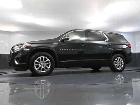 Used 2021 Chevrolet Traverse LT AWD/4WD image 61