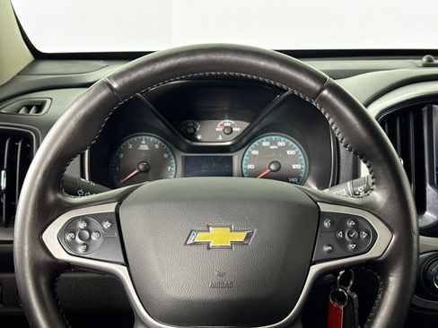 Used 2022 Chevrolet Colorado LT w/ Fleet Safety Package image 24