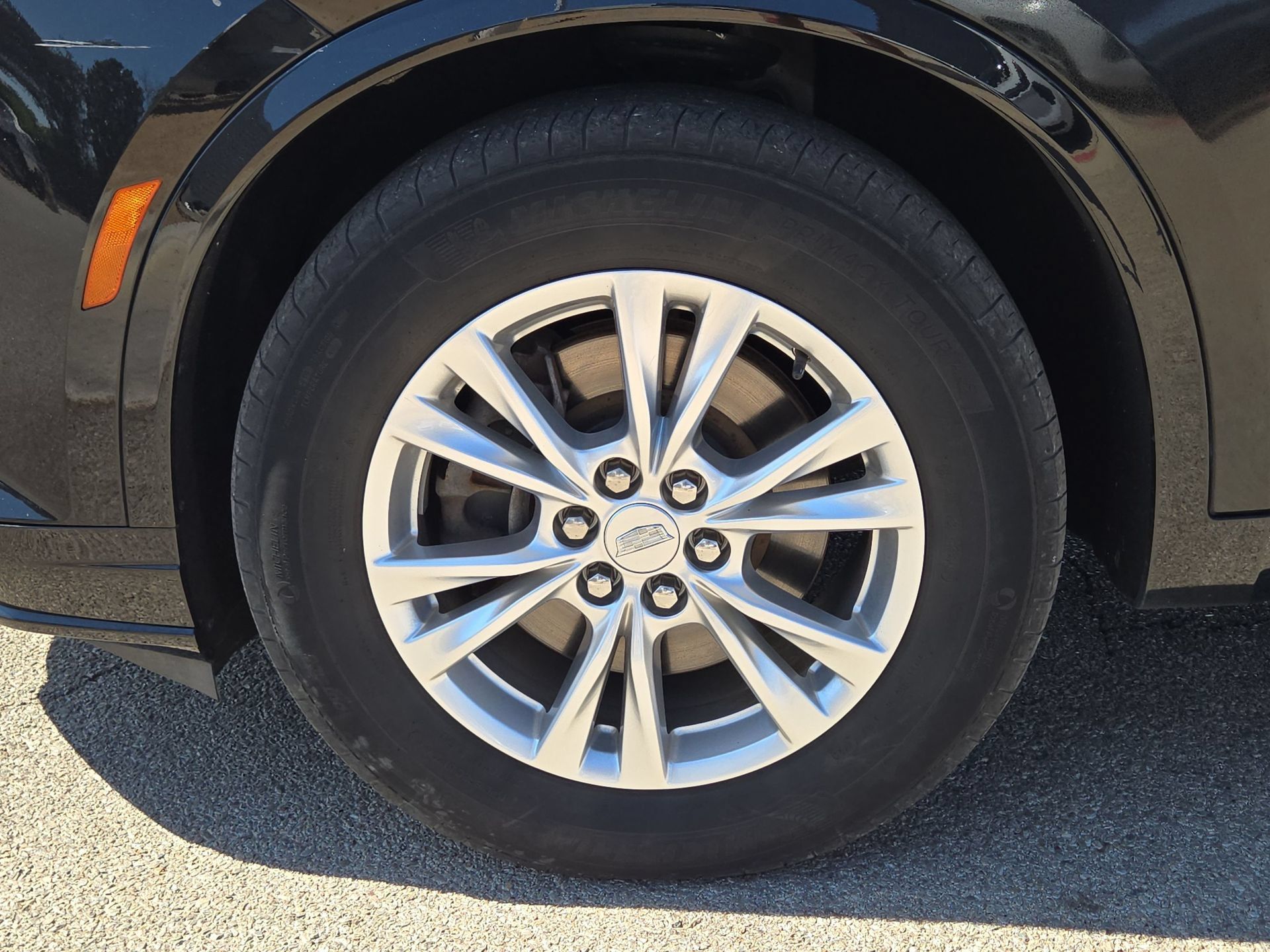 Used 2024 Cadillac XT6 Luxury AWD/4WD image 11