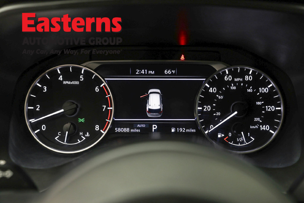 Used 2024 Nissan Rogue S AWD/4WD image 19