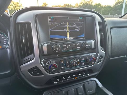 Used 2018 GMC Sierra 1500 SLT AWD/4WD image 15