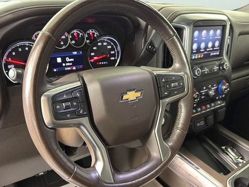 Used 2021 Chevrolet Silverado 1500 LTZ w/ LTZ Premium Package AWD/4WD image 22