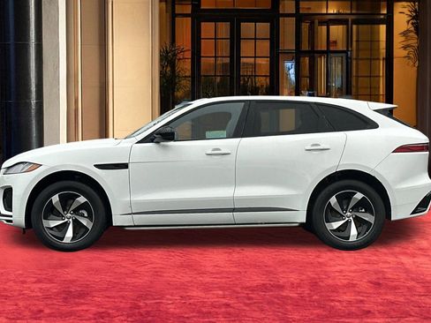 New 2025 Jaguar F-PACE R-Dynamic S image 3