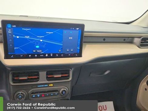 Used 2025 Ford Maverick Lariat w/ 4K Tow Package image 21