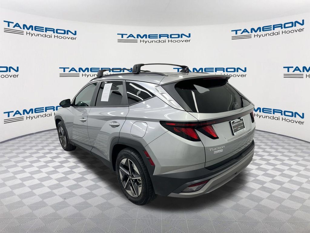 Used 2026 Hyundai Tucson SEL Plus FWD image 3