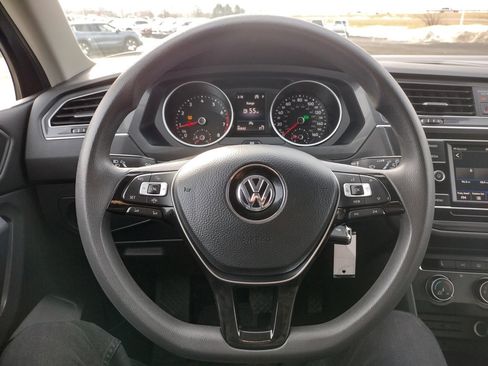 Used 2021 Volkswagen Tiguan S image 7
