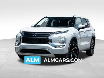 Used 2024 Mitsubishi Outlander SE
