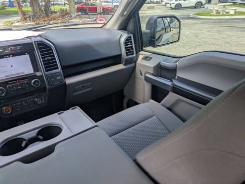 Used 2018 Ford F150 XLT w/ Equipment Group 302A Luxury AWD/4WD image 17