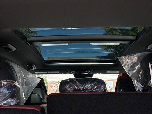 New 2026 Kia Sportage SX image 8