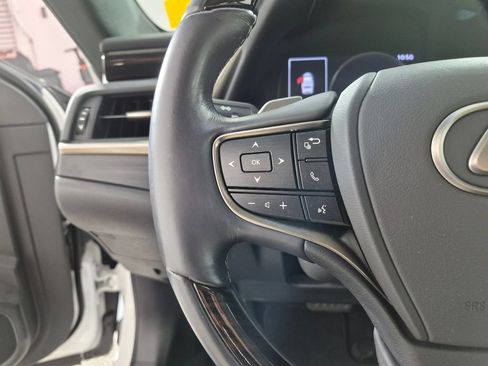 Used 2019 Lexus ES 350 w/ Premium Package FWD image 14