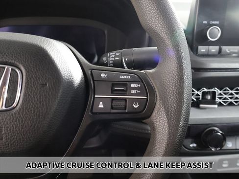 Used 2023 Honda Accord EX image 4