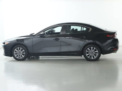 Used 2022 MAZDA MAZDA3 Sedan FWD image 38