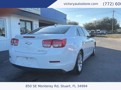 Used 2013 Chevrolet Malibu Eco w/ Power Convenience Package FWD image 9