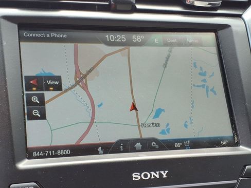 Used 2016 Ford Fusion Titanium FWD image 9