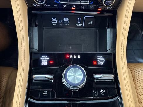 Used 2025 Jeep Grand Cherokee L Summit AWD/4WD image 50