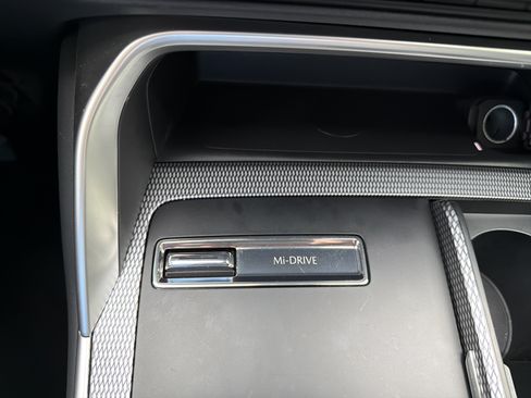 Used 2025 MAZDA CX-70 3.3 Turbo w/ Premium Package AWD/4WD image 23