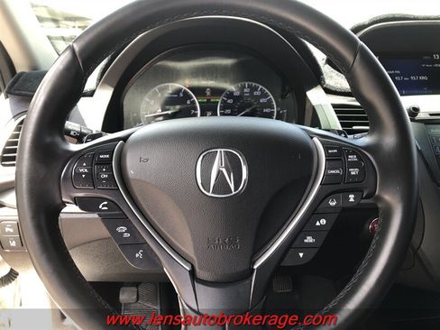 Used 2017 Acura RDX AWD w/ Advance Package image 13