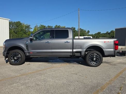 Used 2024 Ford F350 Platinum AWD/4WD image 2