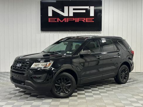 Used 2017 Ford Explorer 4WD image 1