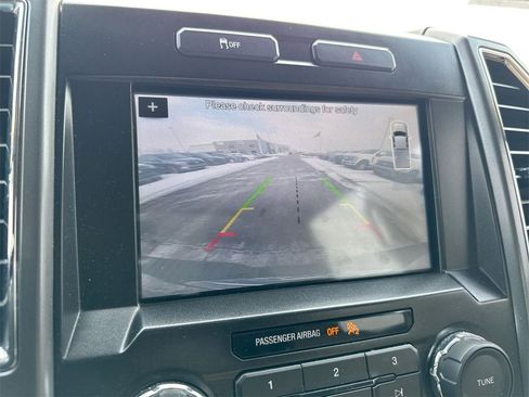 Used 2016 Ford F150 XLT w/ Equipment Group 302A Luxury image 19