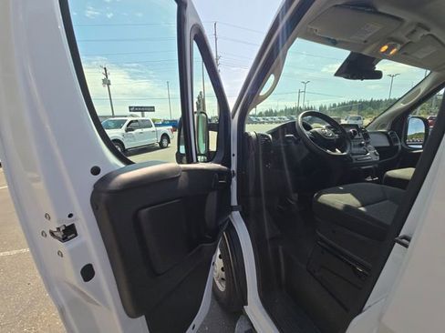 Used 2023 RAM ProMaster 2500 image 15