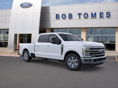 New 2026 Ford F250 XLT w/ XLT Premium Package RWD image 8