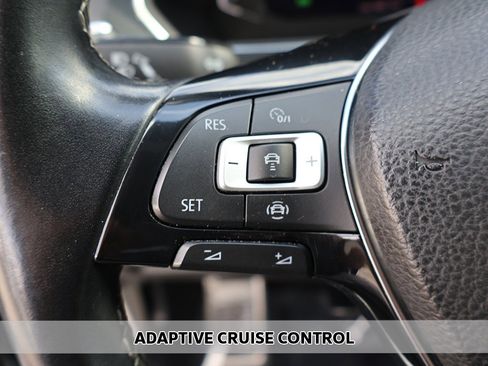 Used 2019 Volkswagen Tiguan SEL Premium R-Line image 5