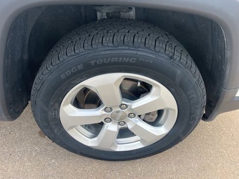 Used 2019 Jeep Compass Latitude image 57