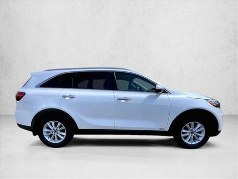 Used 2019 Kia Sorento AWD w/ LX Convenience Package image 5