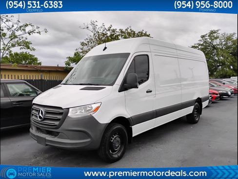 Used 2024 Mercedes-Benz Sprinter 3500 image 1
