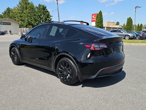 Used 2023 Tesla Model Y Long Range AWD/4WD image 15