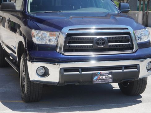 Used 2011 Toyota Tundra 4x4 Double Cab w/ TRD Off-Road Pkg image 31