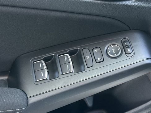 Certified 2025 Honda Civic Sport image 12