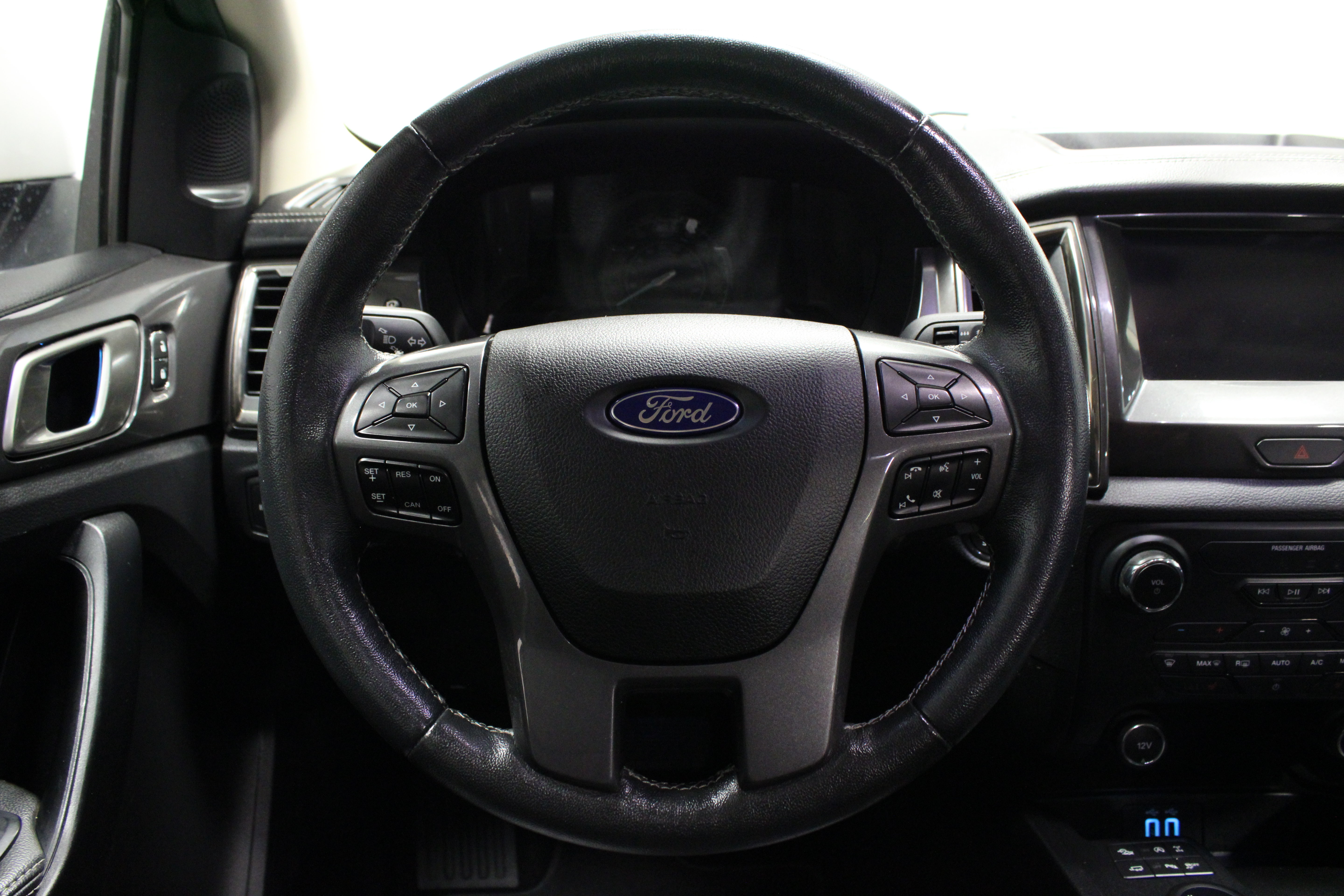 Used 2019 Ford Ranger Lariat w/ FX4 Off-Road Package AWD/4WD image 23