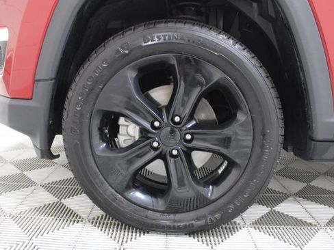 Used 2019 Jeep Compass Altitude image 49