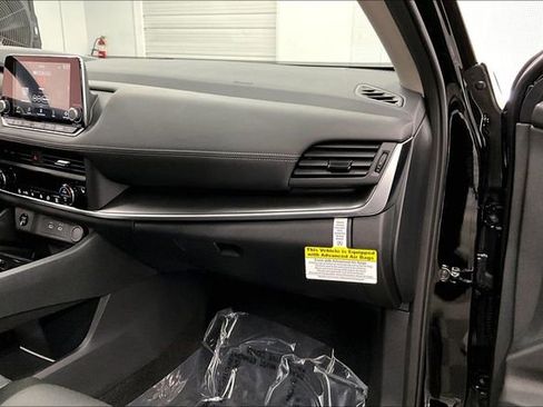 New 2026 Nissan Rogue SV FWD image 35