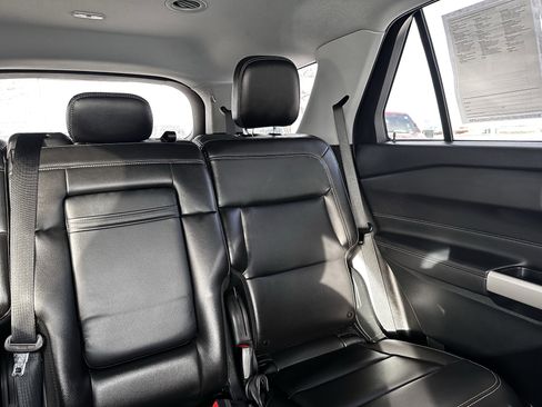 Certified 2024 Ford Explorer XLT w/ Equipment Group 202A image 14