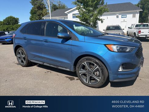 Used 2019 Ford Edge ST w/ Convenience Package AWD/4WD image 3