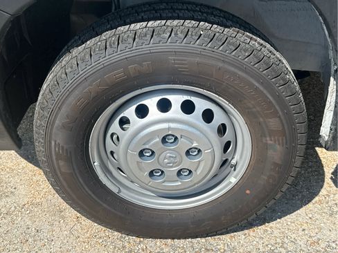 New 2025 RAM ProMaster 2500 w/ Convenience Group image 11