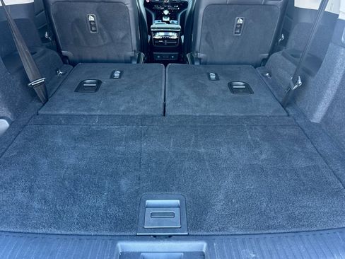 Used 2023 Acura MDX SH-AWD w/ Advance Package image 17