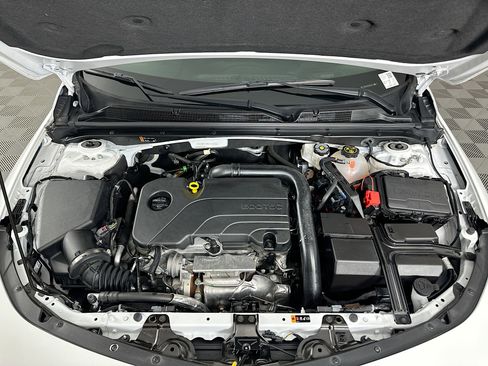 Used 2024 Chevrolet Malibu LS image 30