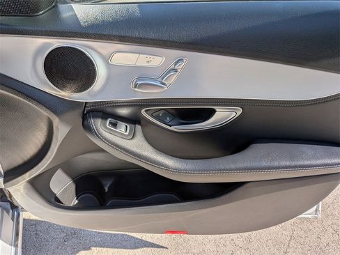 Used 2015 Mercedes-Benz C 300 4MATIC Sedan image 34