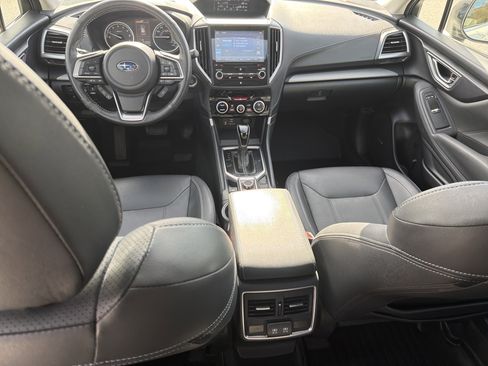 Used 2019 Subaru Forester Limited w/ Popular Package #3 image 5