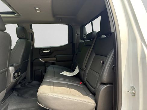 Used 2022 GMC Sierra 1500 Denali w/ Driver Alert Package II AWD/4WD image 30