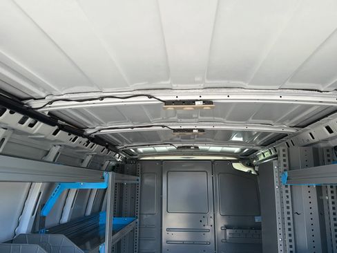 New 2025 GMC Savana 2500 w/ Driver Convenience Package image 10