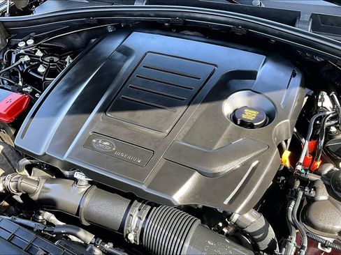 Used 2025 Land Rover Range Rover Velar Dynamic SE image 29