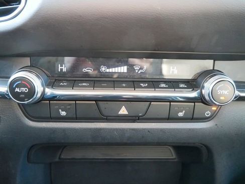 Used 2025 MAZDA CX-30 AWD 2.5 S w/ Preferred Package image 16