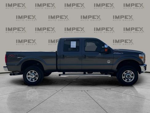 Used 2016 Ford F250 Lariat w/ Chrome Package AWD/4WD image 6